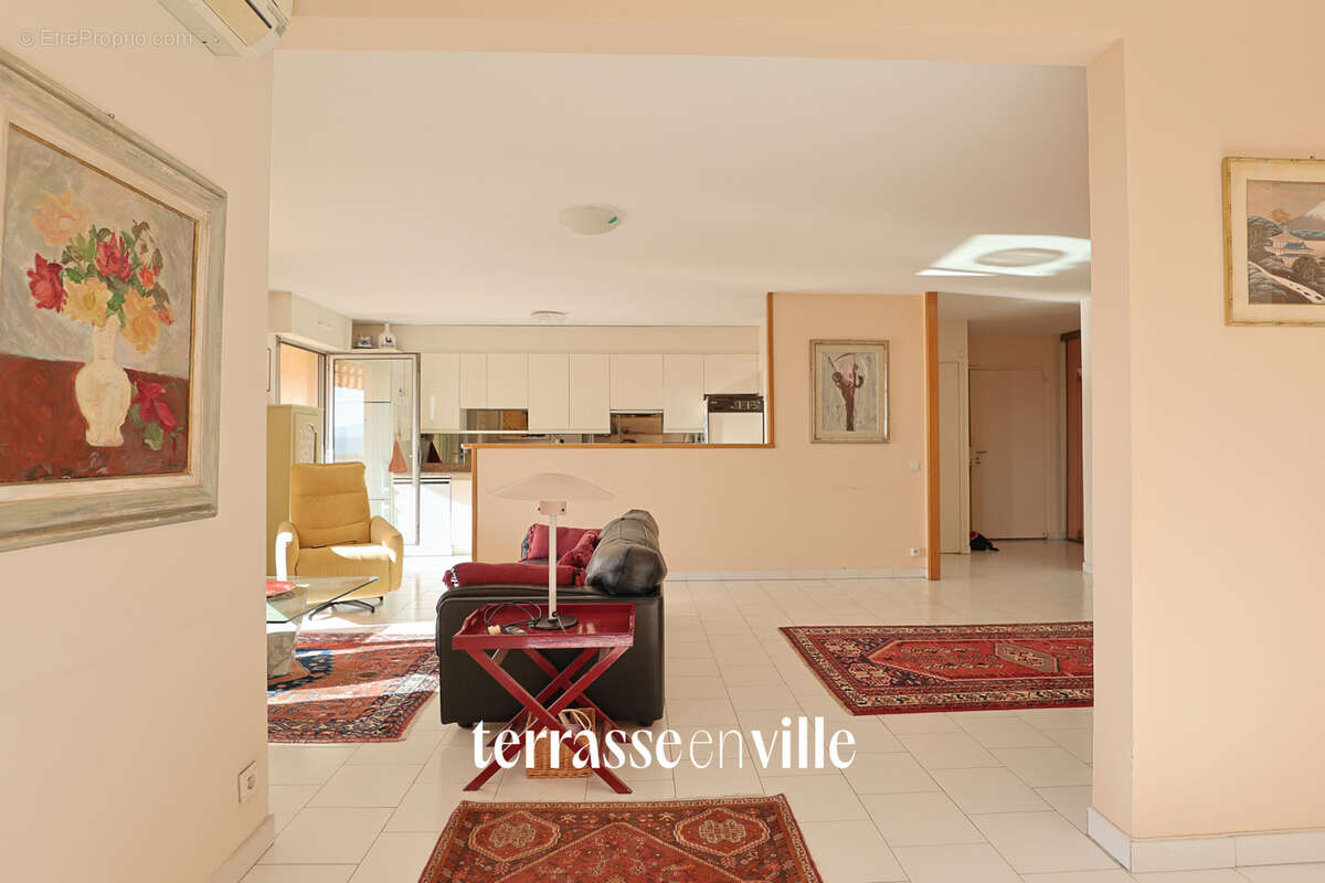 Appartement à AIX-EN-PROVENCE