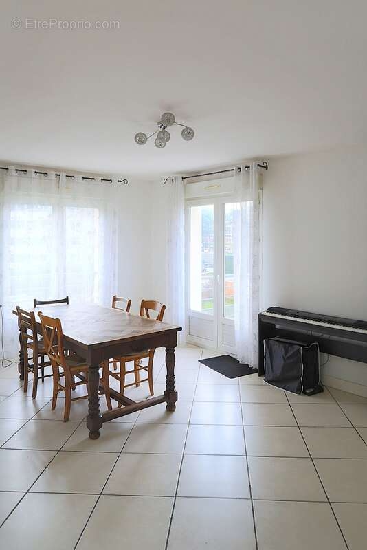 Appartement à YERRES