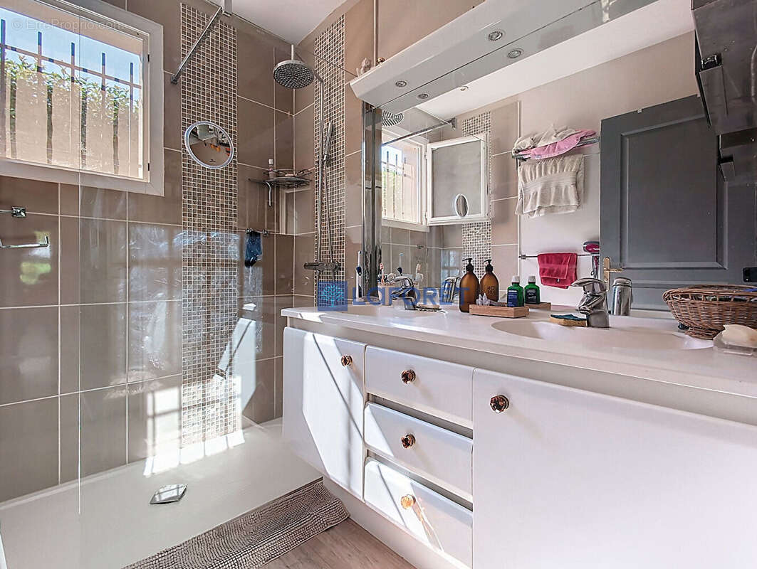 Maison à MARSEILLE-11E