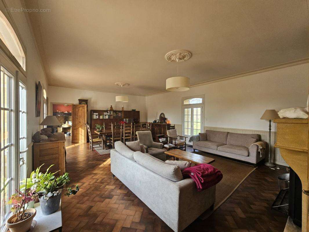 Maison à JOURNIAC