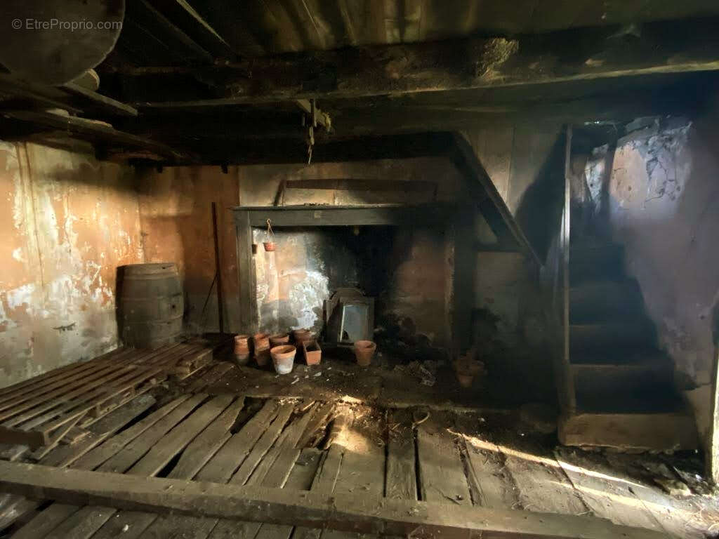 Maison à SAINT-MESMIN