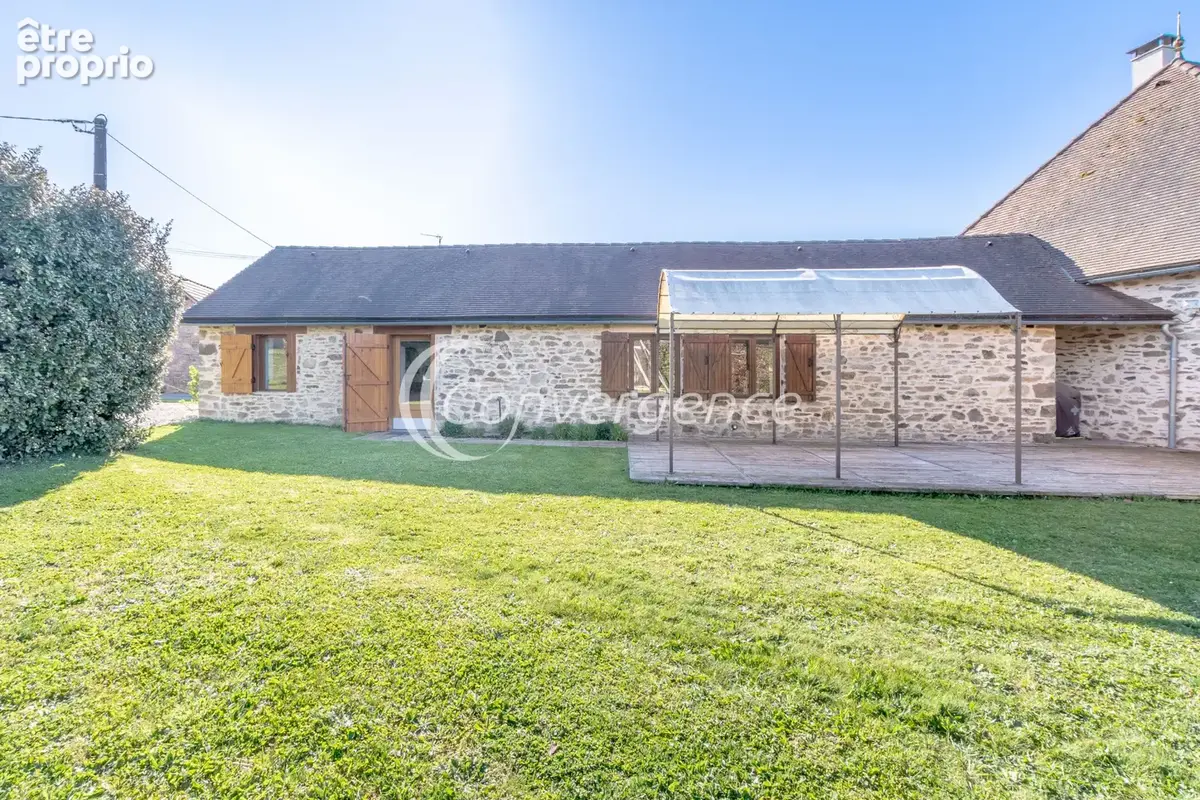 Grange rénovée de 204 m2 et gîte T3 indépendant de 72 m2 - photo 25
