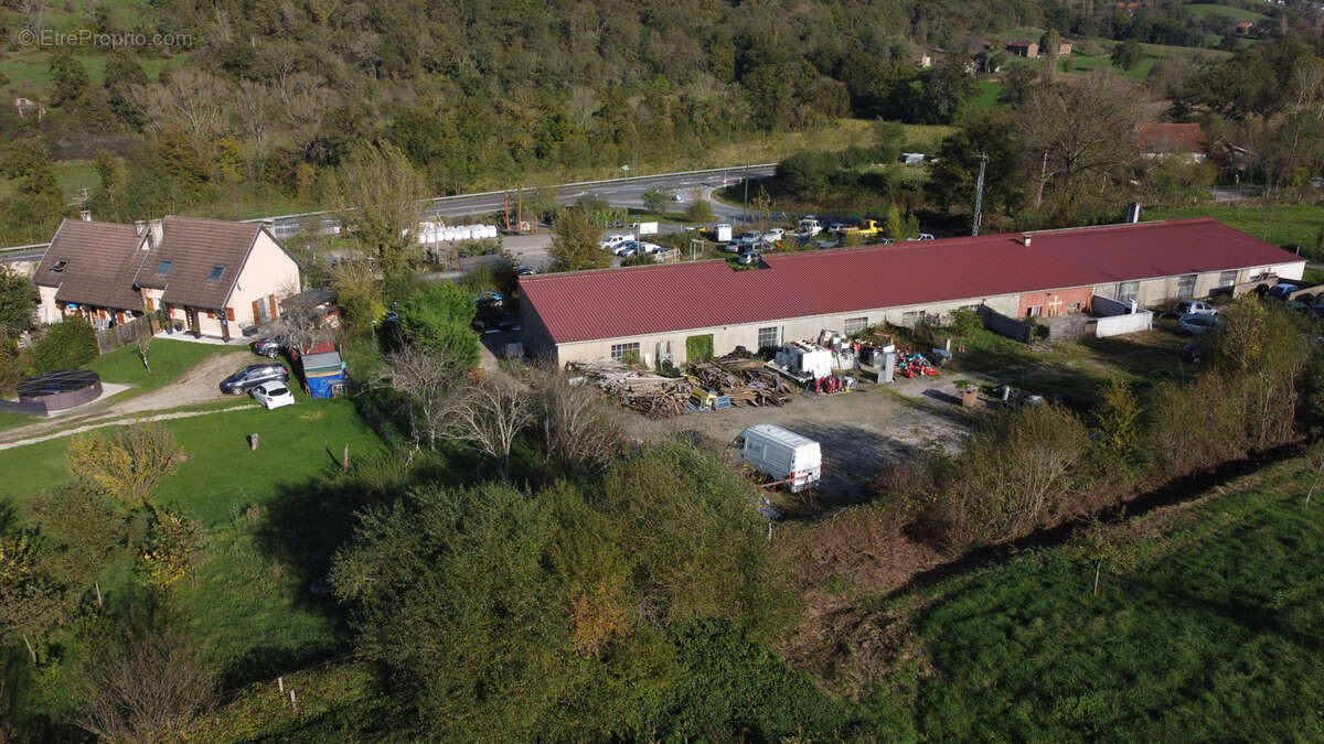 Appartement à AUZITS