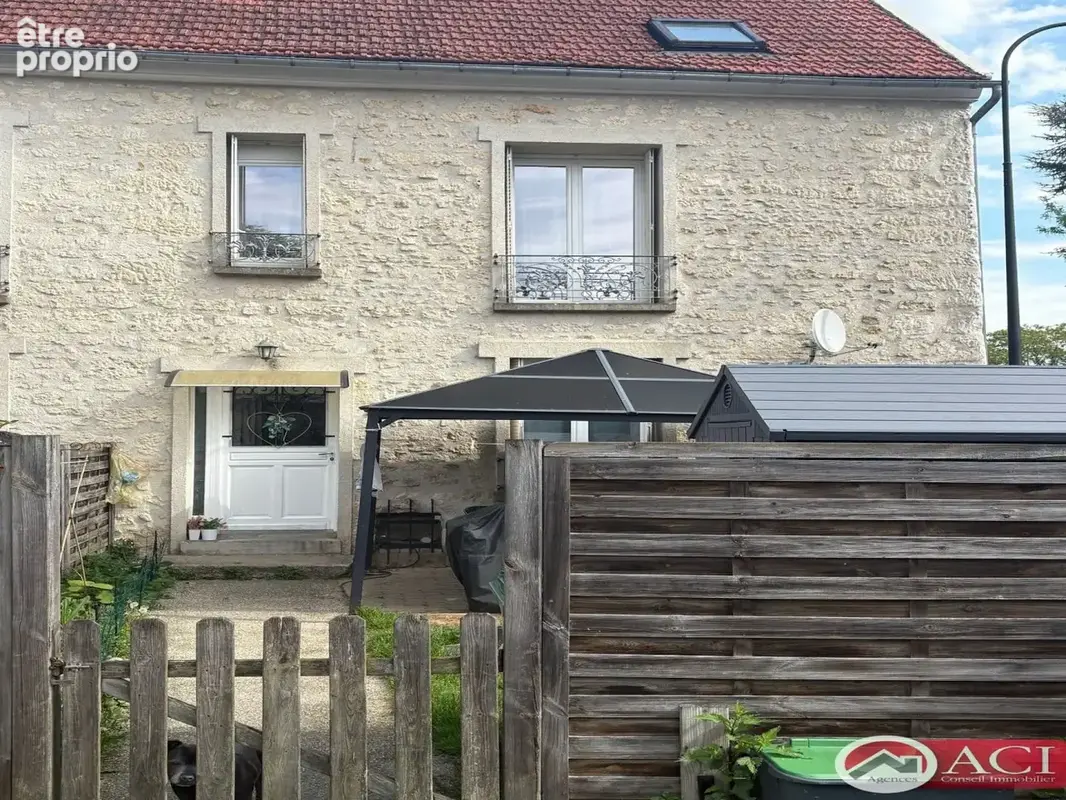 Maison à HARAVILLIERS