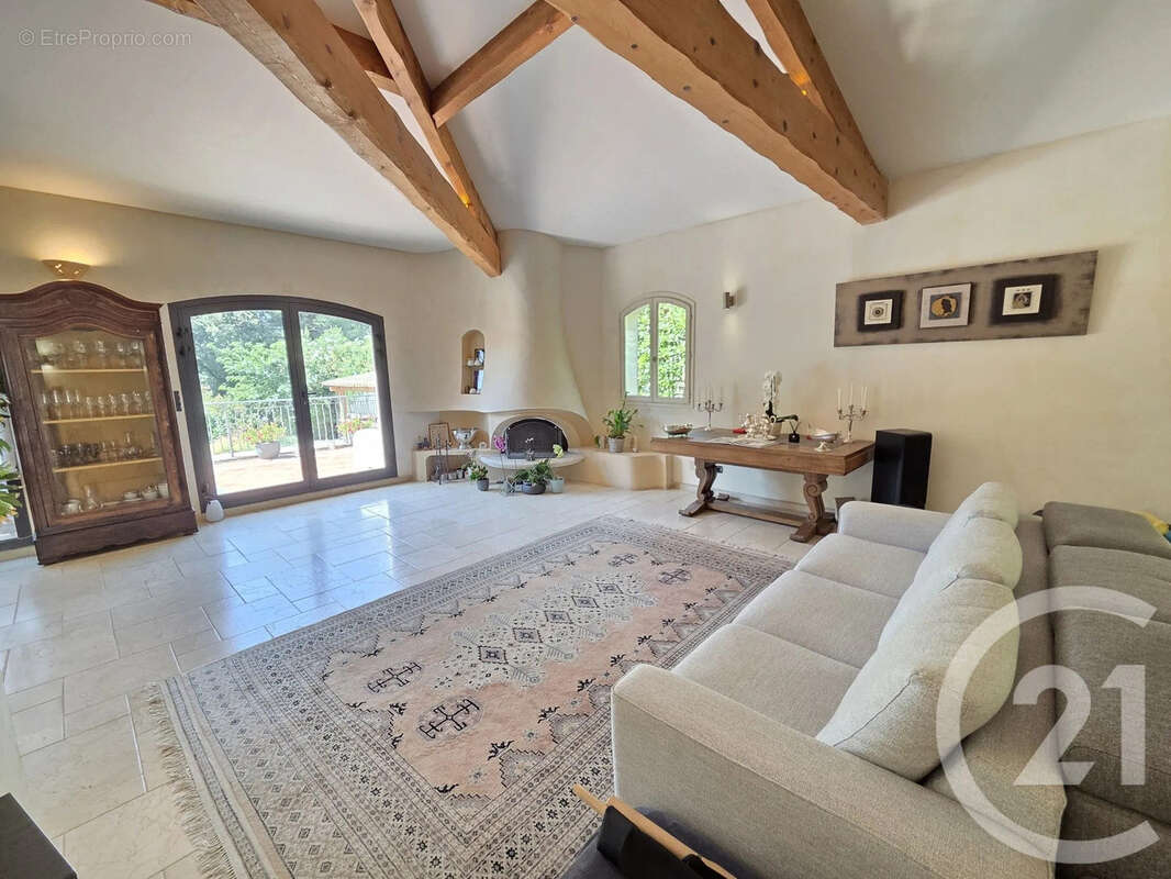 Maison à BIOT
