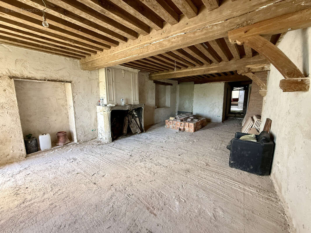 Maison à VEZELAY