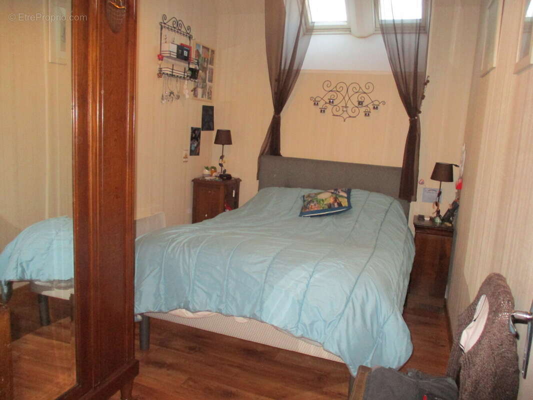 Maison à CHATEAU-CHINON(VILLE)