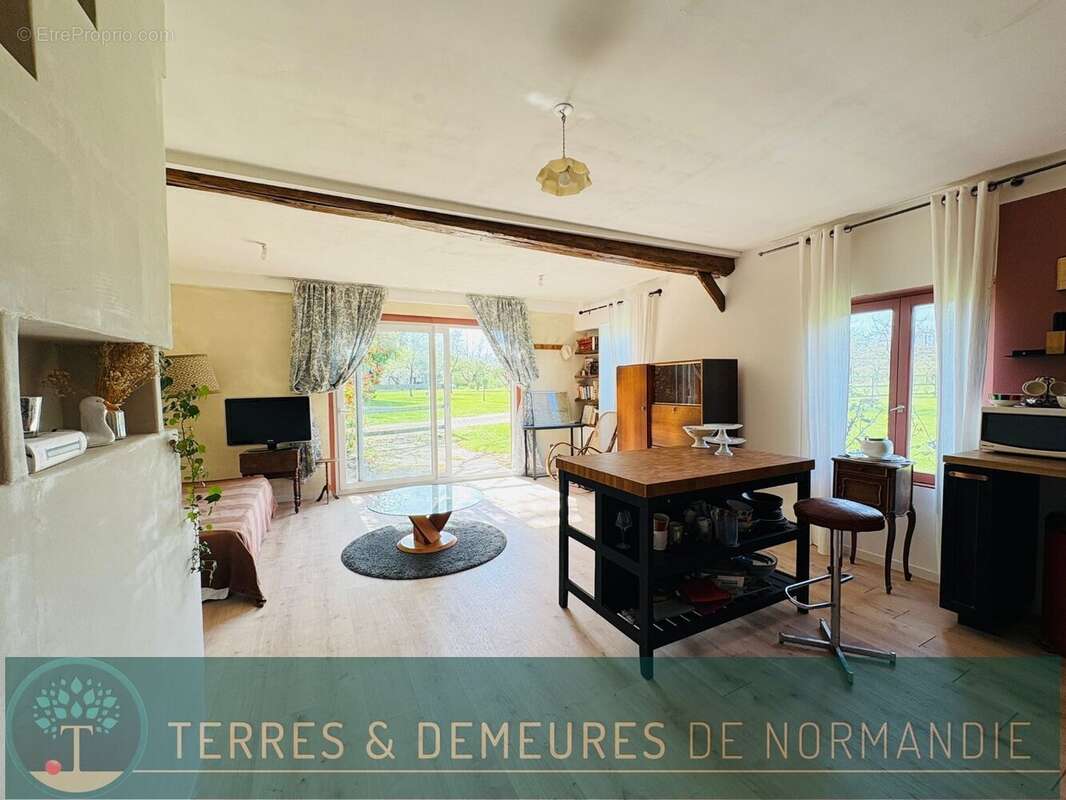 Maison à LIEUREY