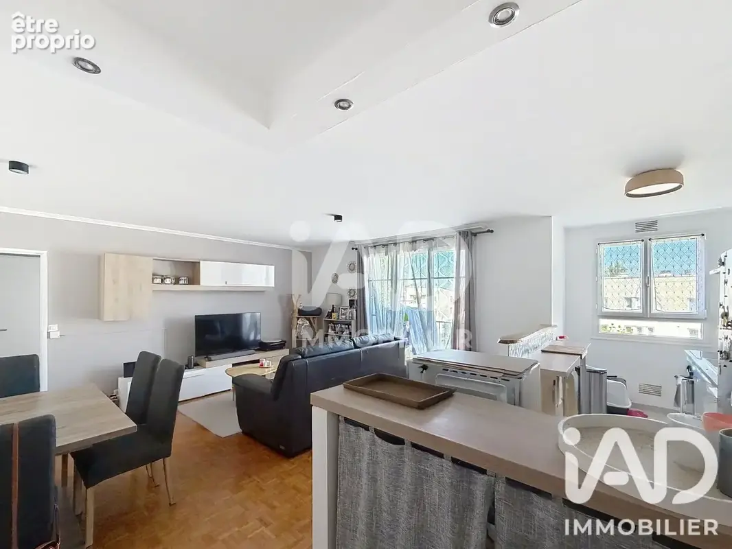 Photo 1 - Appartement à LES CLAYES-SOUS-BOIS