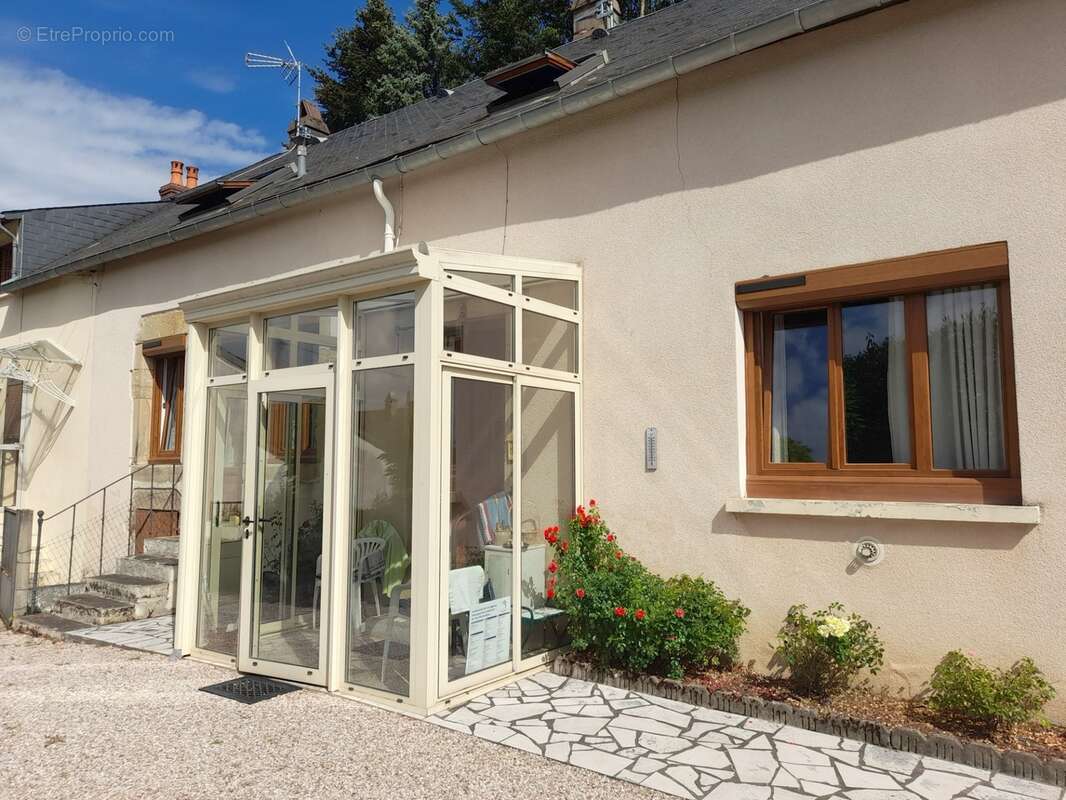 Maison à CUSSY-EN-MORVAN