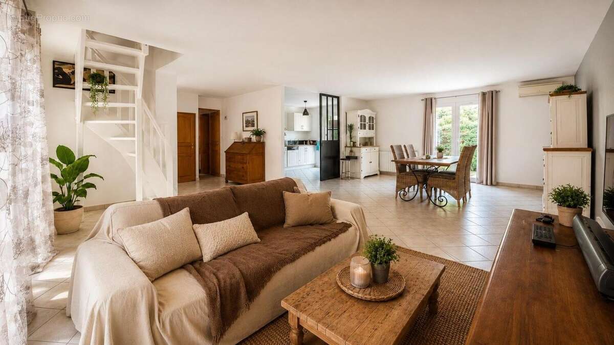 Photo 2 - Maison à MARIGNANE