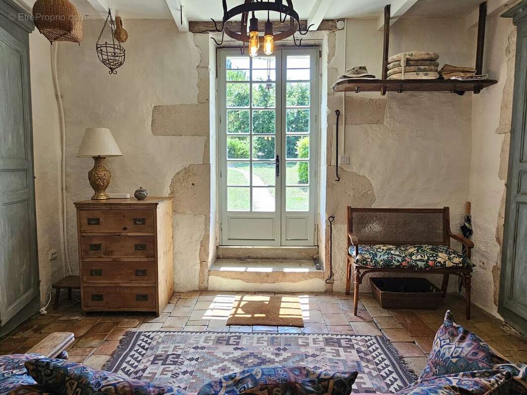 Maison à LOUBES-BERNAC