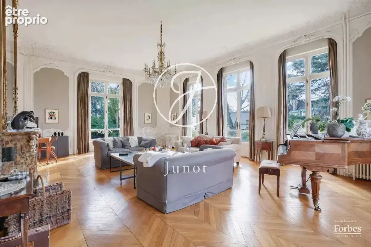 Le Vésinet - LAC INFERIEUR - Appartement - 228.95m² - 4 chambres - Terrain de 1500m². - photo 2