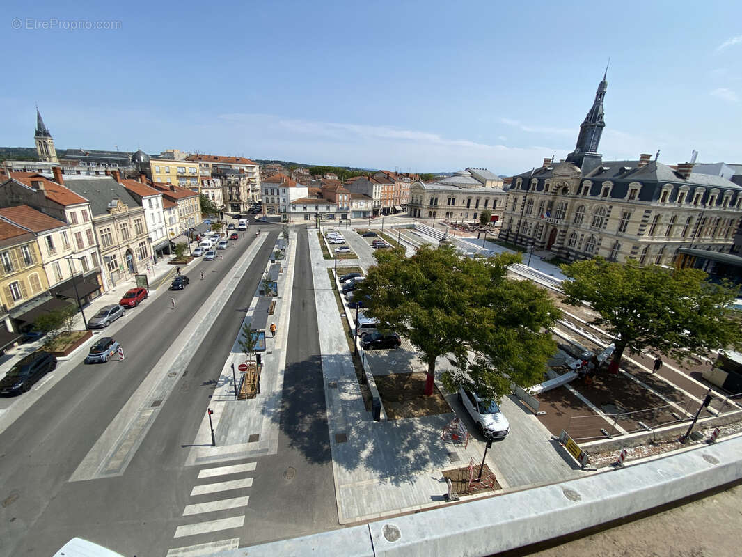 Appartement 200m2 hab. en hyper centre de ROANNE - photo 5