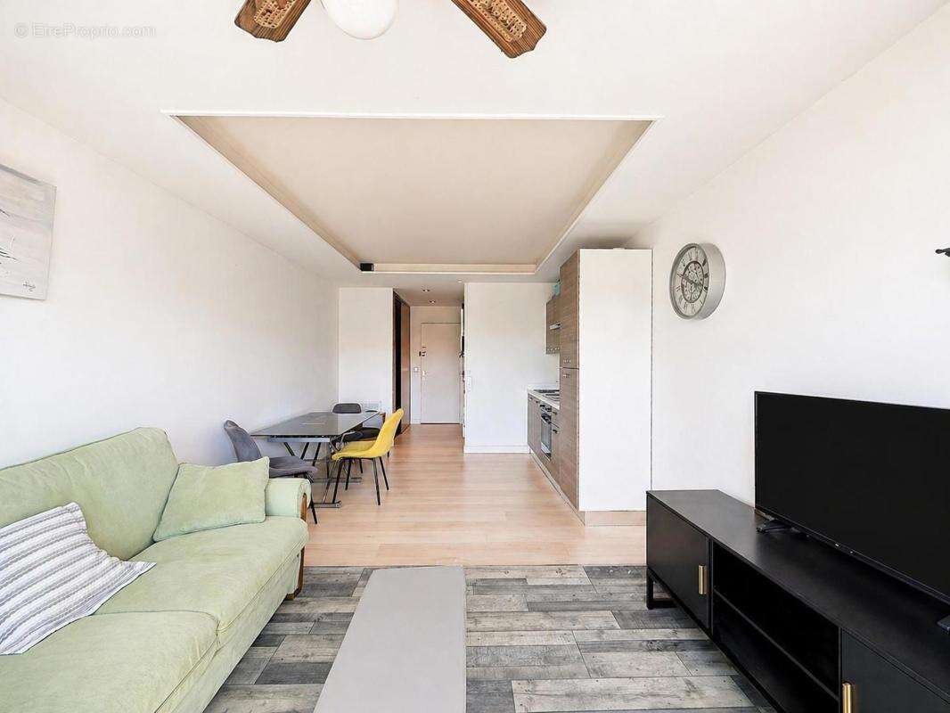 Appartement à FREJUS