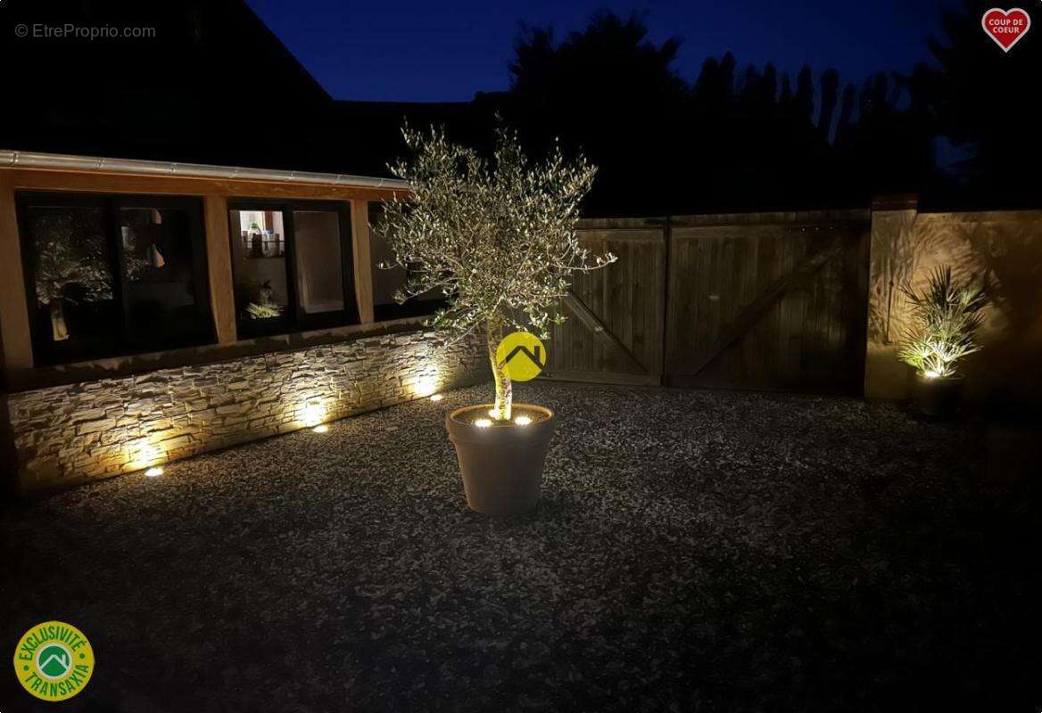 Maison à LEVET