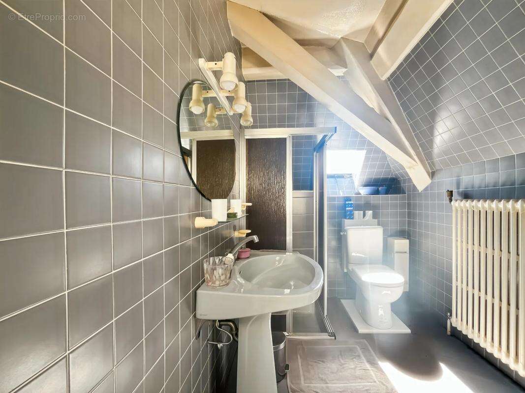 Maison à DIVONNE-LES-BAINS