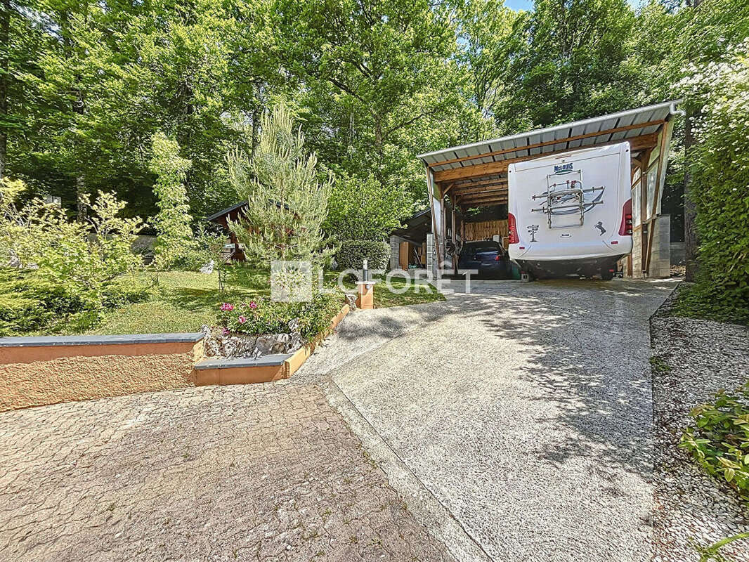 Maison à NEUILLY-SUR-SUIZE