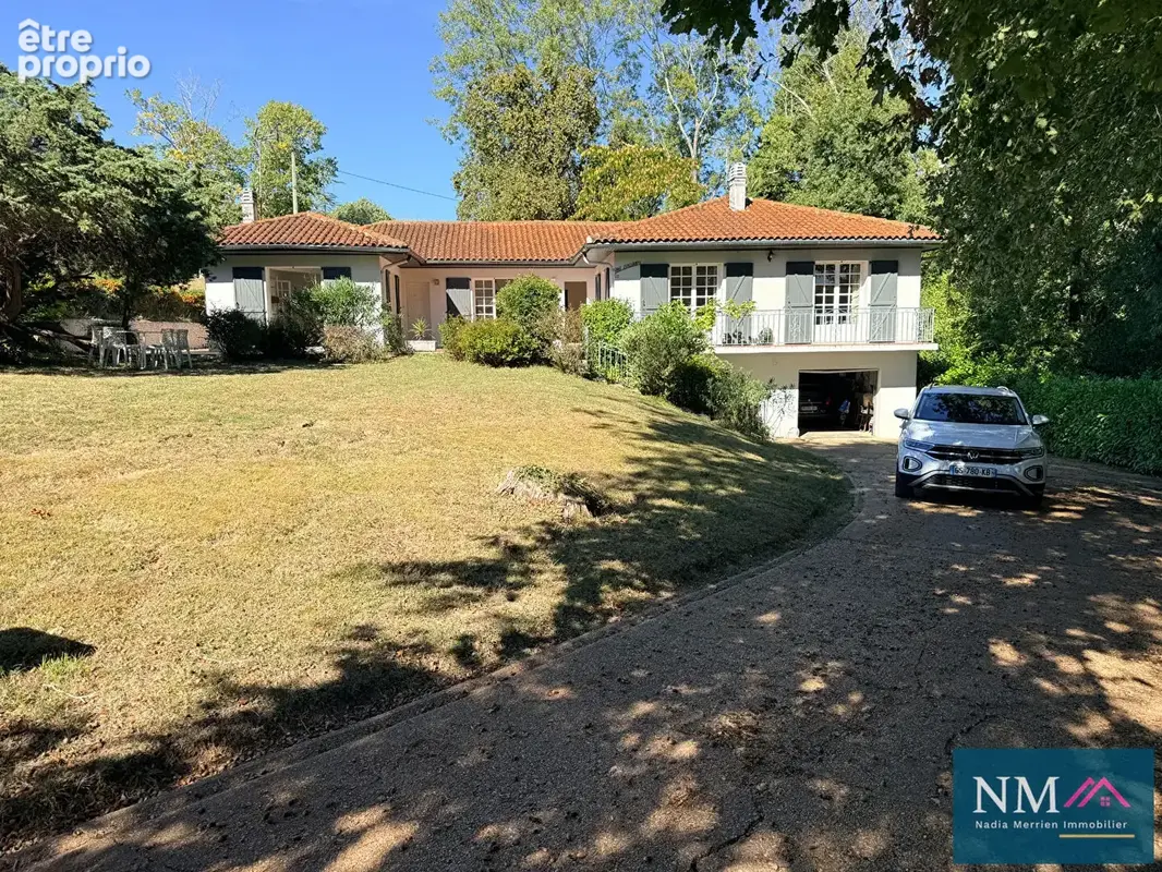 Photo Maison à Urcuit au prix de 530 000€