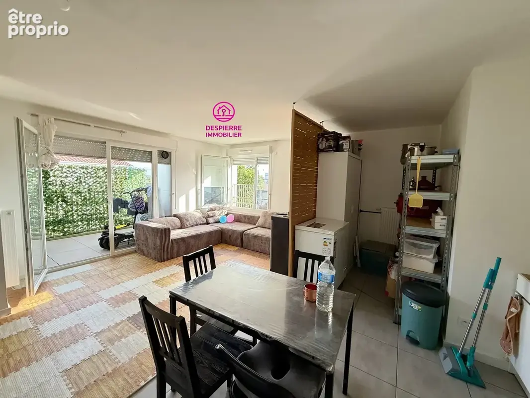 Appartement à ROUSSILLON