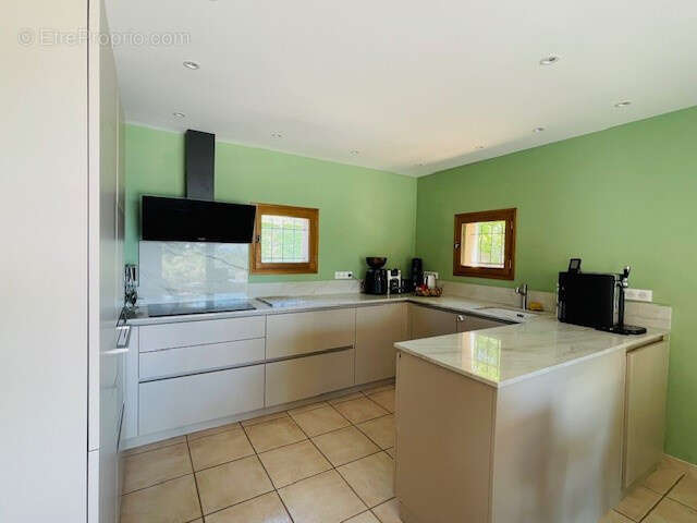 Maison à SAINT-SEBASTIEN-D'AIGREFEUILLE