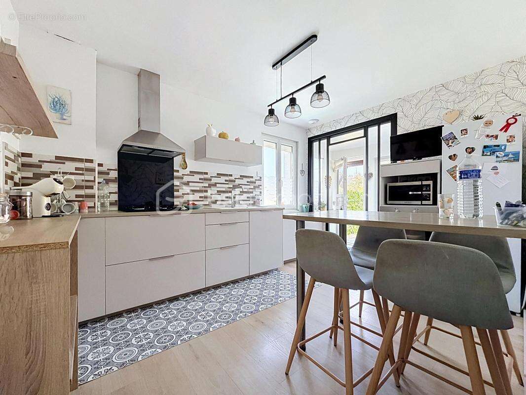 Maison sur sous-sol entièrement rénovée ! - photo 8