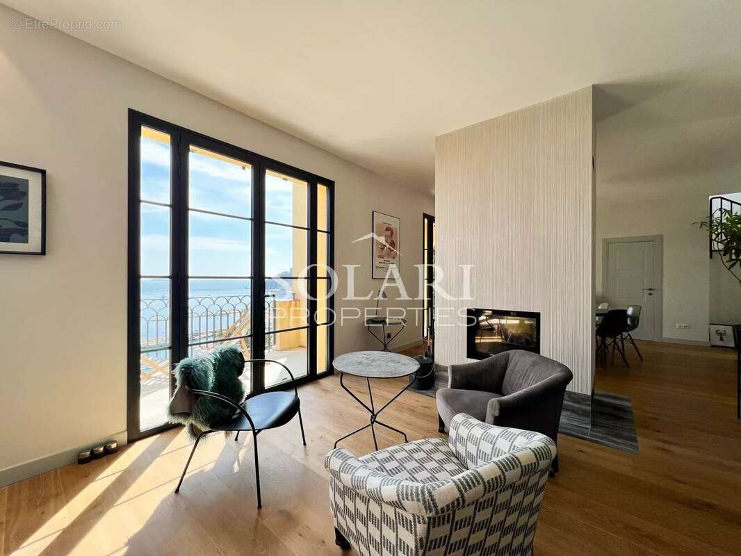 Maison à THEOULE-SUR-MER