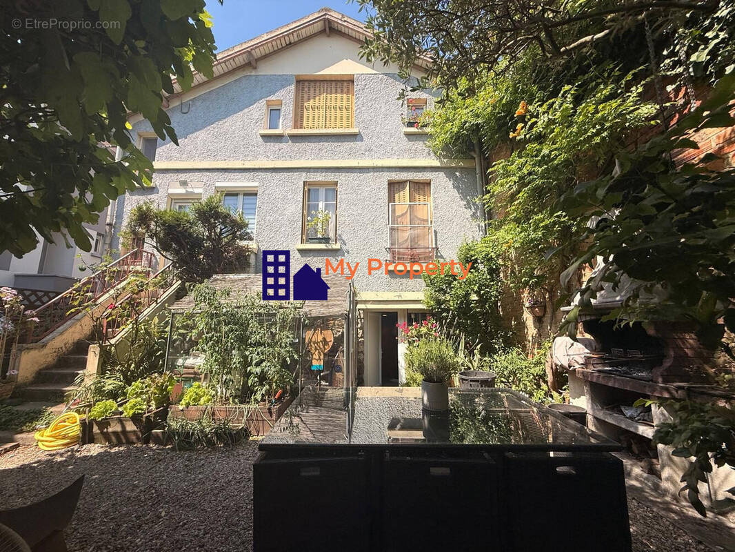 Maison à HOUILLES
