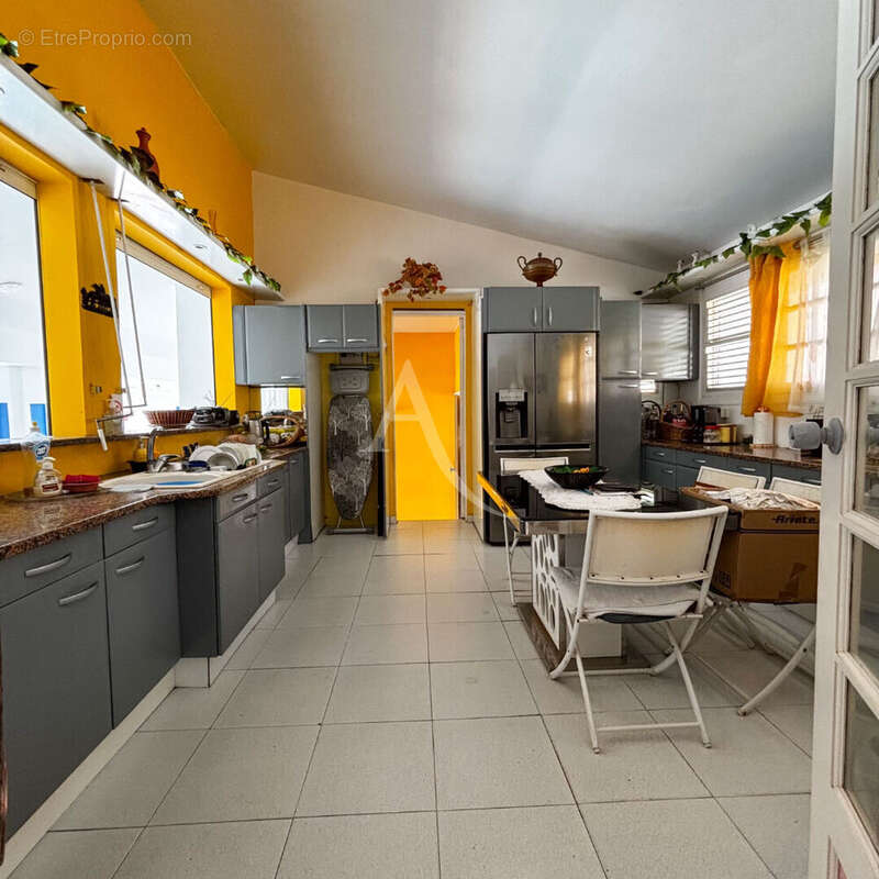 Maison à SCHOELCHER