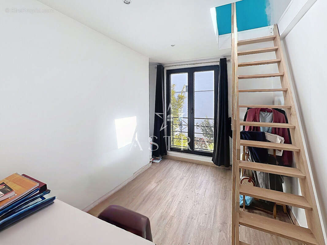 Maison à BOURG-LA-REINE