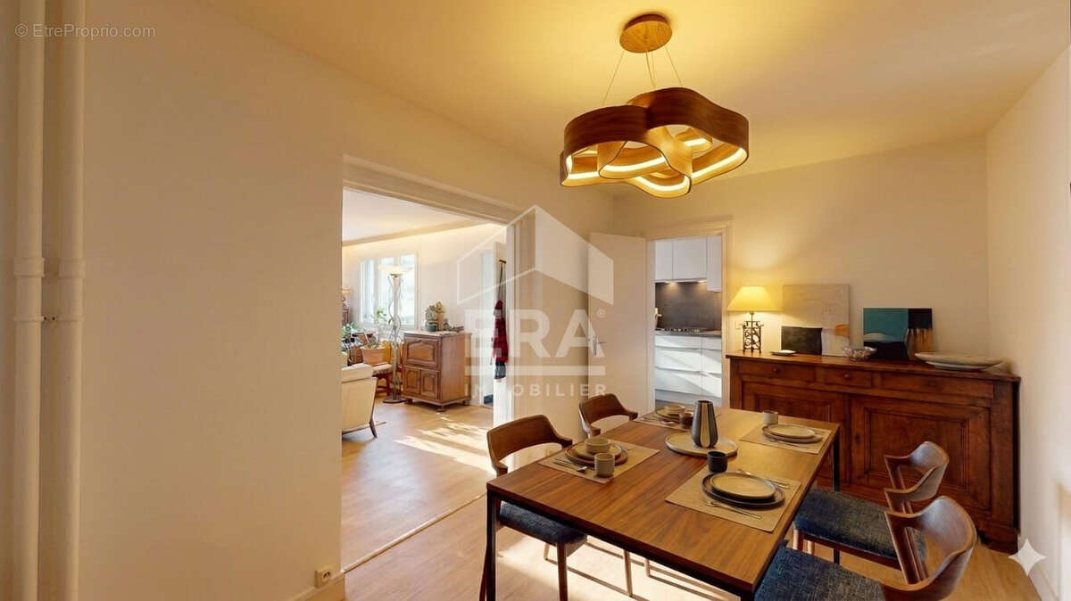 Appartement à PARIS-19E