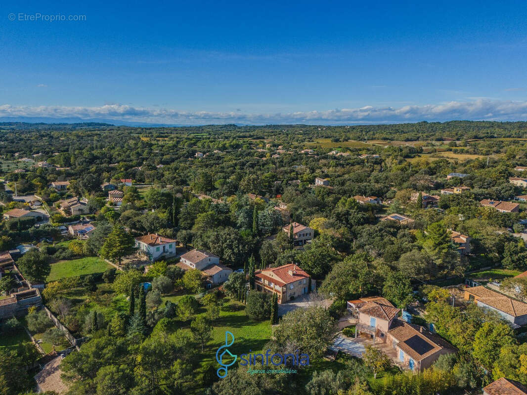 Maison à GARRIGUES-SAINTE-EULALIE
