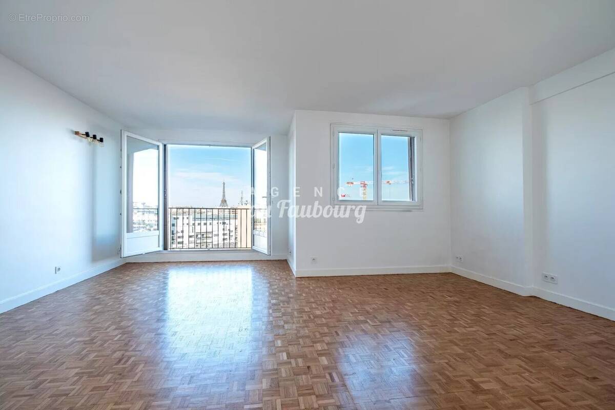Appartement à PARIS-15E