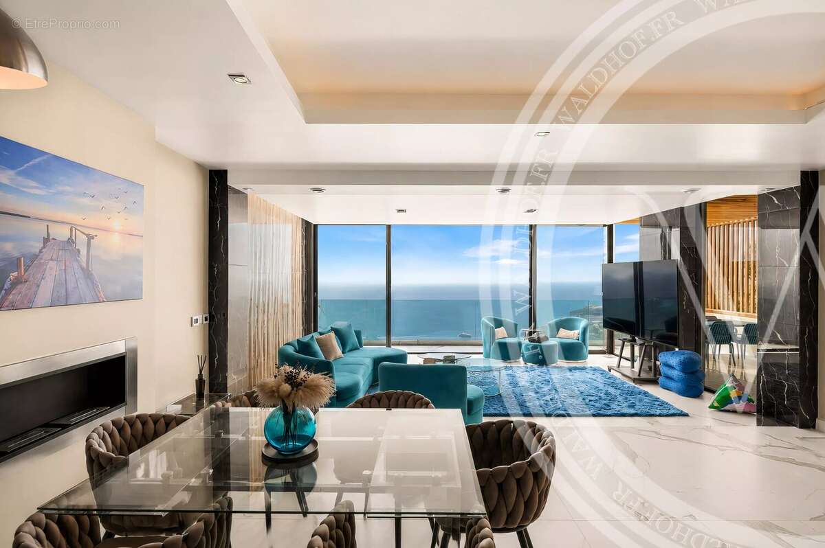 Photo Maison à Roquebrune-Cap-Martin au prix de 3 600 000€