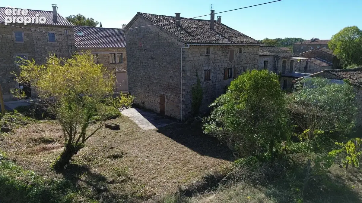 Mas en pierre avec terrain attenant - photo 2