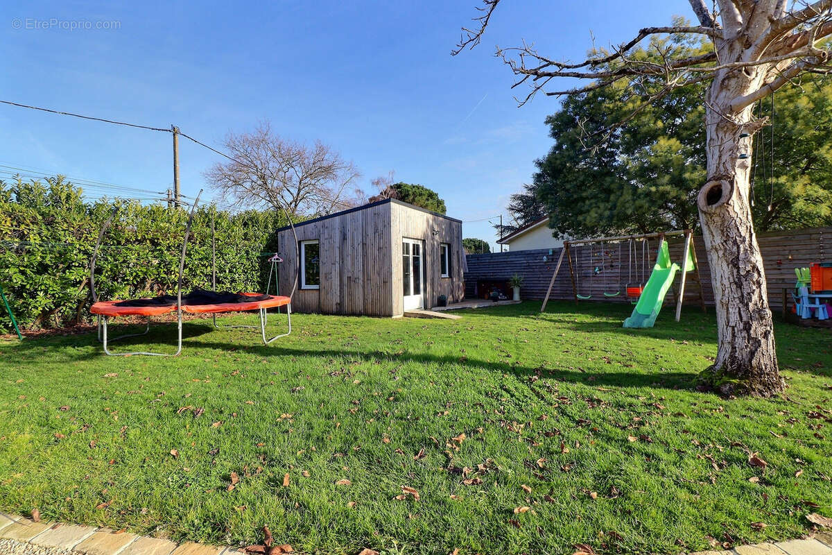 Maison à SAINT-ANDRE-DE-CUBZAC