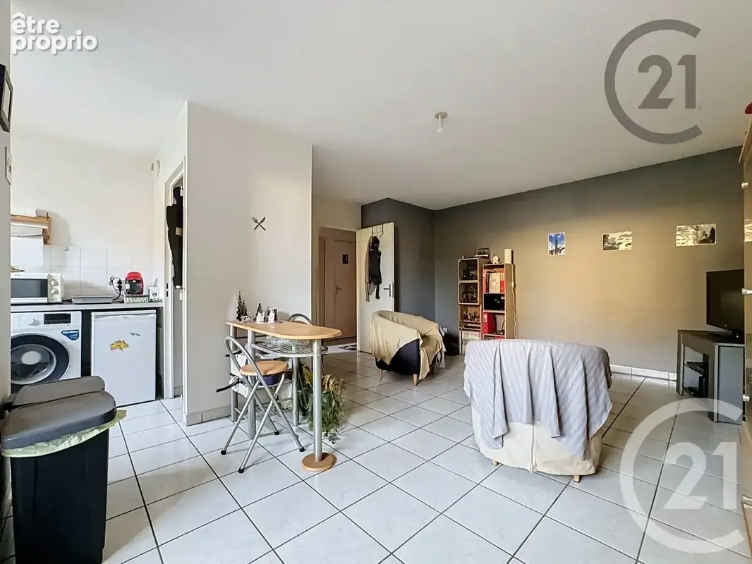 Appartement 2 pièces 44 m² à vendre à Reims (51100) - photo 3