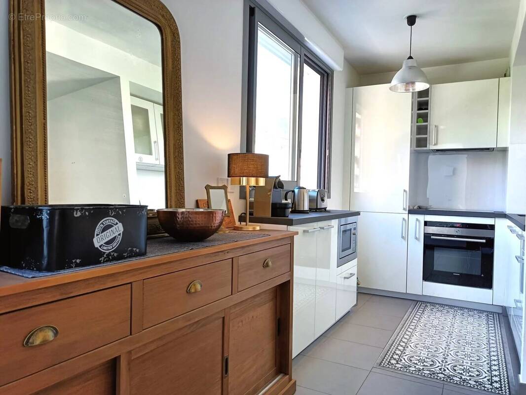 Appartement à ROQUEBRUNE-CAP-MARTIN