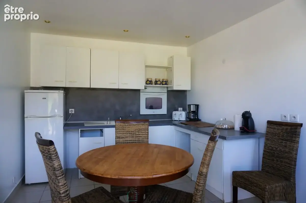 Charmante villa de plain-pied, construite en 2011 avec sous sol. - photo 16