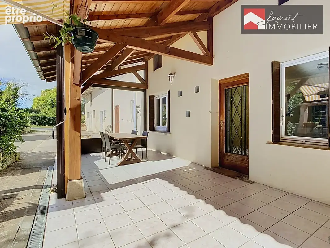 Photo Maison à Arbigny au prix de 230 000€