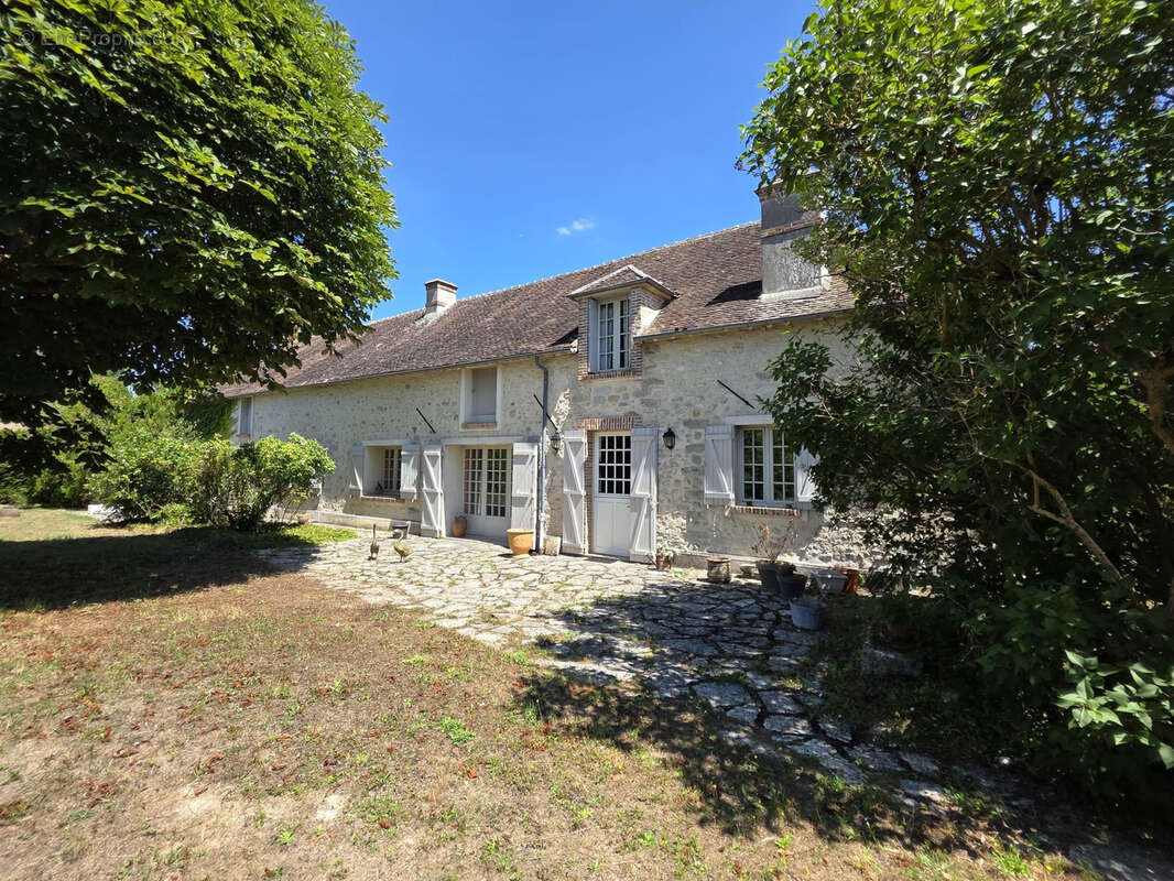 Maison à FONTAINEBLEAU