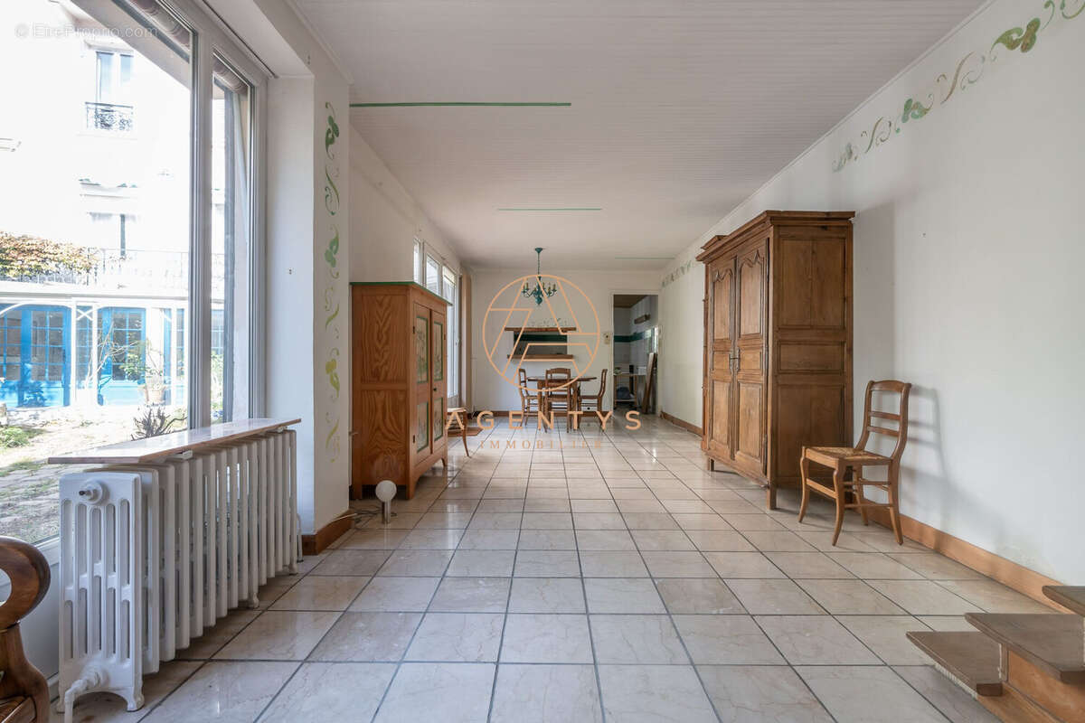 Appartement à NOGENT-SUR-MARNE