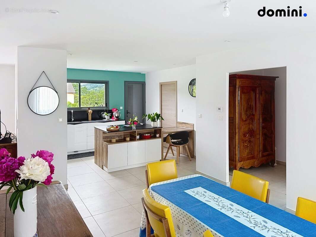 Maison à SAINT-GENGOUX-LE-NATIONAL