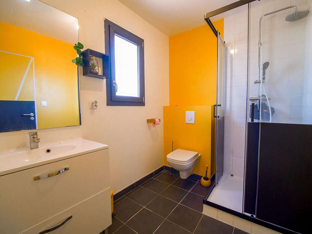 Maison à PARENTIS-EN-BORN