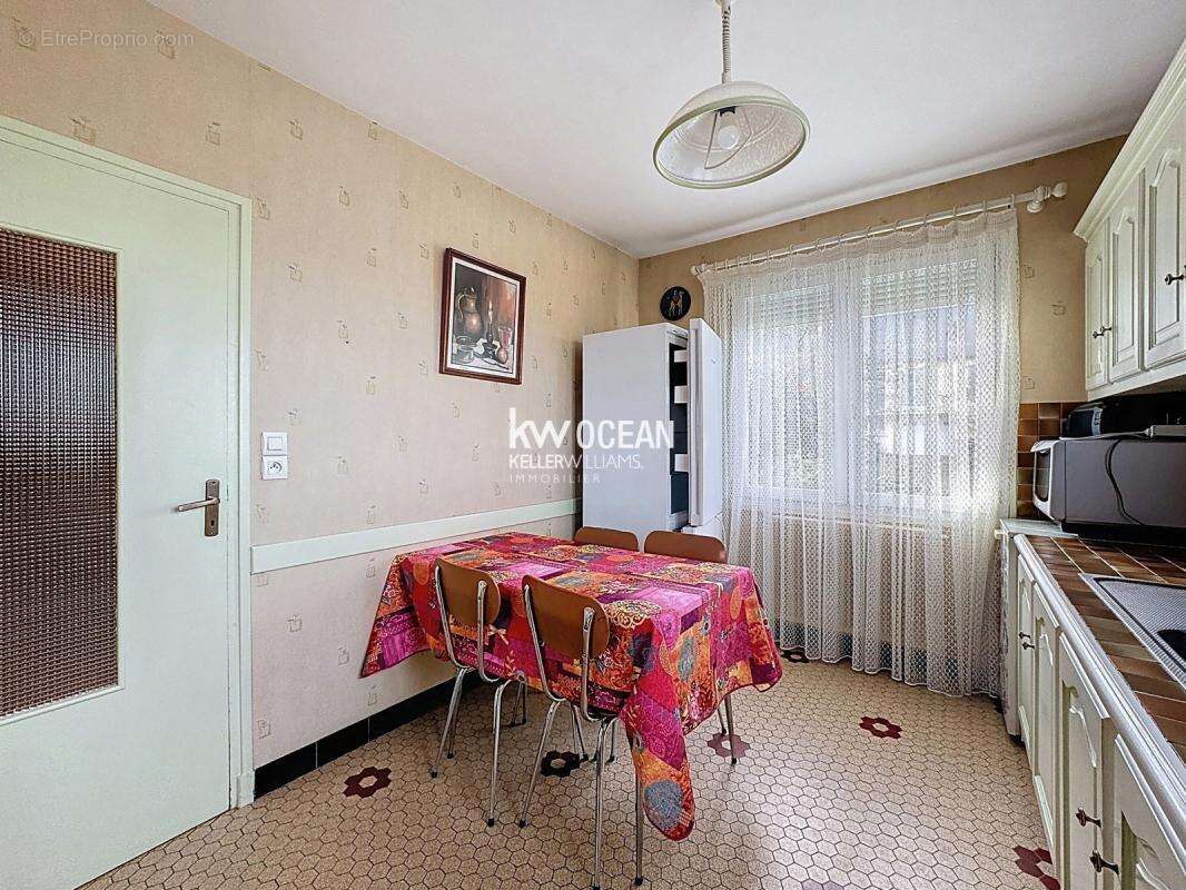 Maison à SAINT-RENAN