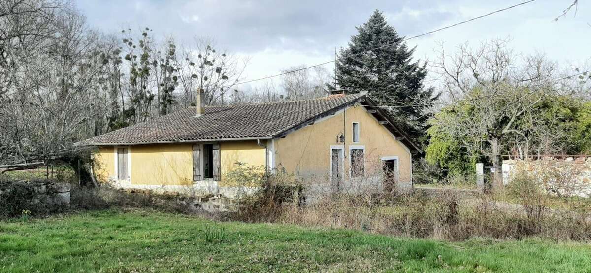 Maison à BAZAS