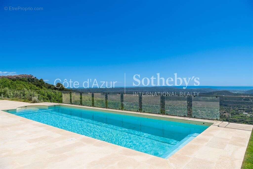 Maison à SPERACEDES