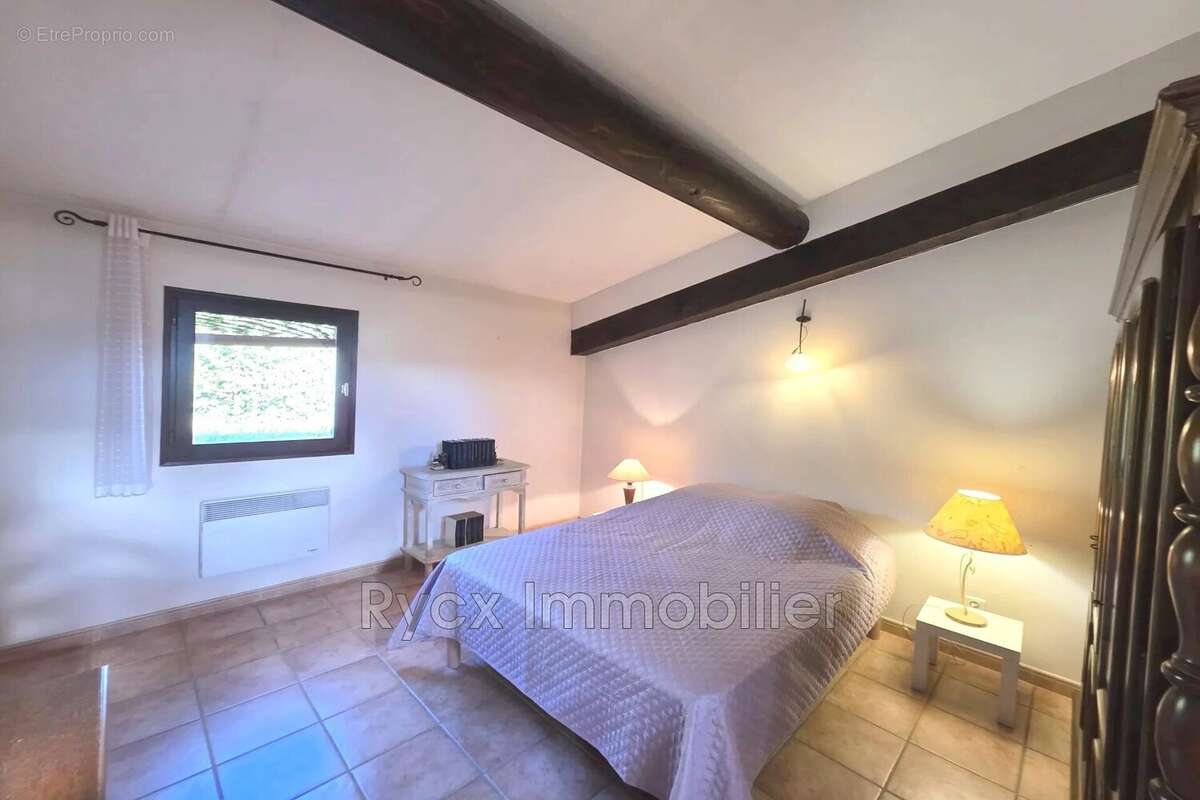 Maison 95 m² à Saignon  - photo 9