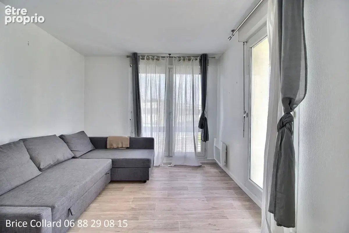 60300 SENLIS Appartement T2 avec balcon, cave et parking - photo 6