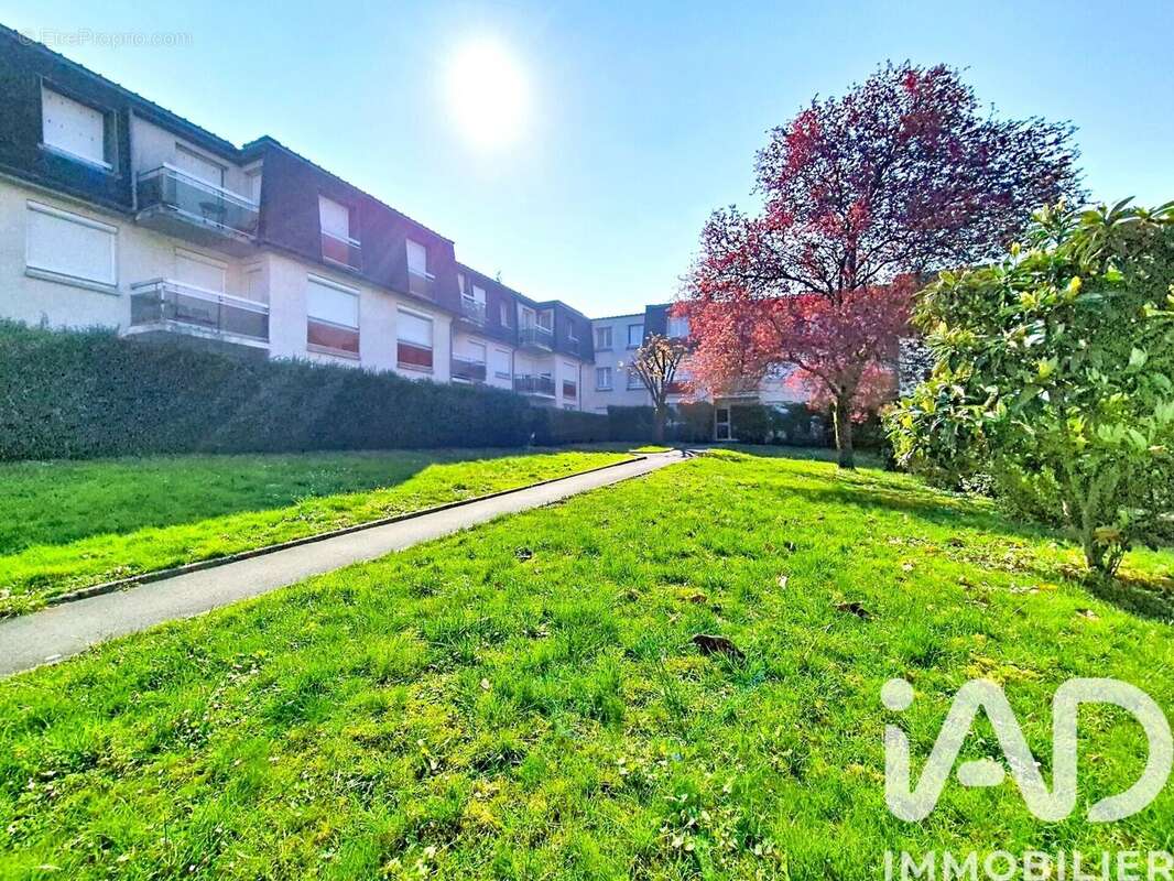 Photo 2 - Appartement à OZOIR-LA-FERRIERE
